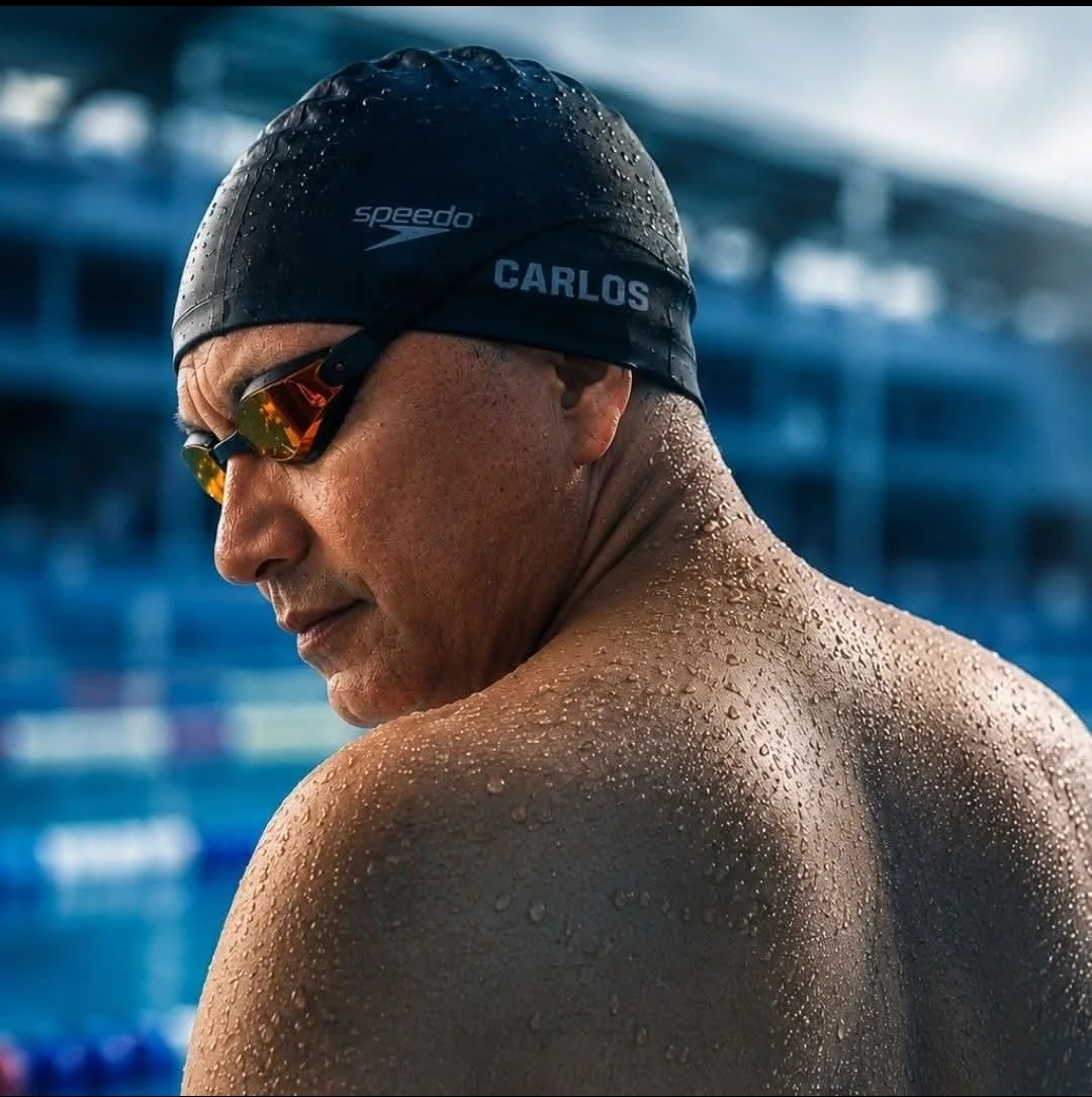 Carlos Figueroa Asencios preparado para nadar